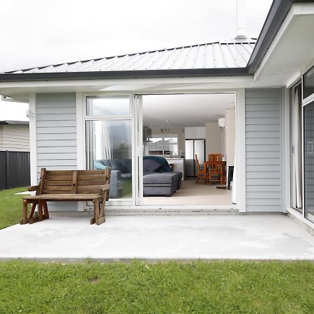 Fiordland Getaway - Te Anau Holiday Home Eksteriør bilde