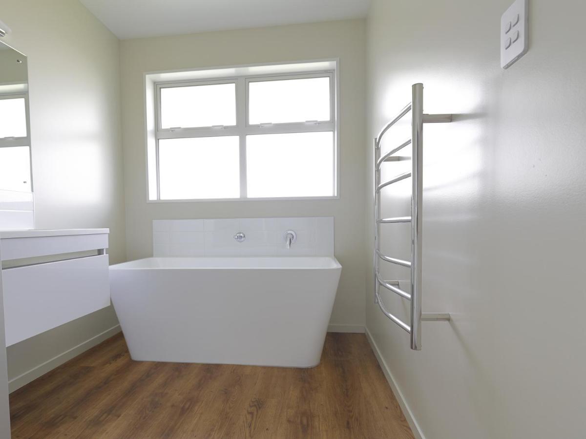 Fiordland Getaway - Te Anau Holiday Home Eksteriør bilde