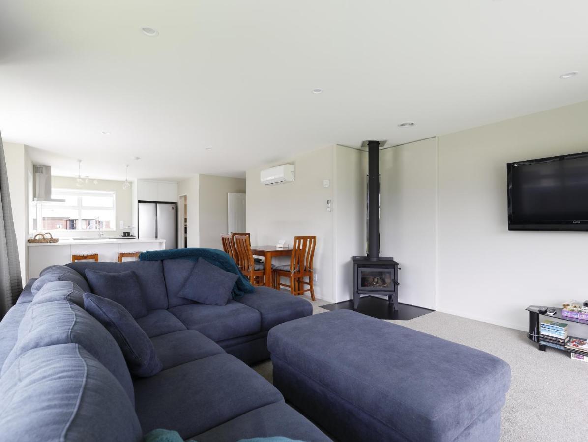 Fiordland Getaway - Te Anau Holiday Home Eksteriør bilde